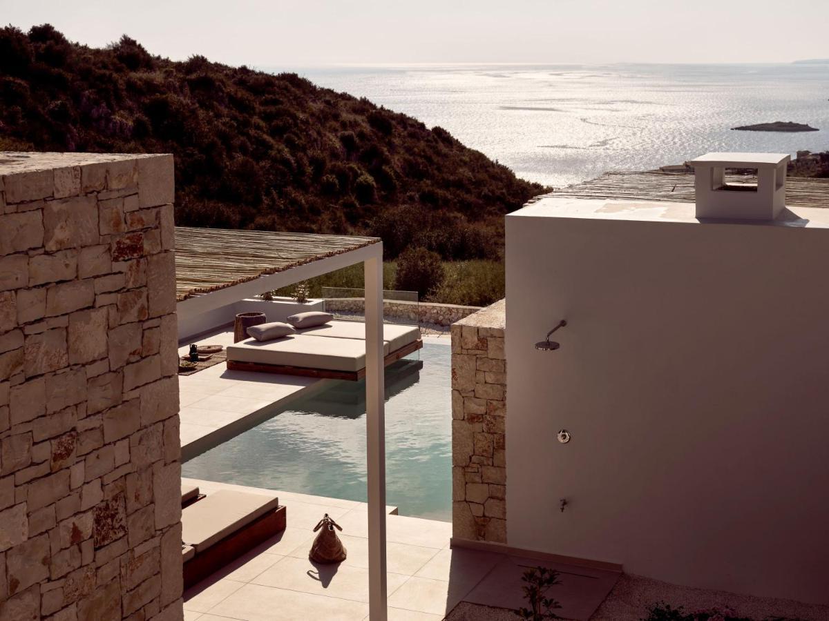 The Sall Suites Complex A - Iconic Sea Views, By Zantewize 아기오스니콜라우스 외부 사진