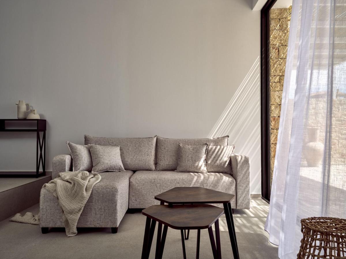 The Sall Suites Complex A - Iconic Sea Views, By Zantewize 아기오스니콜라우스 외부 사진