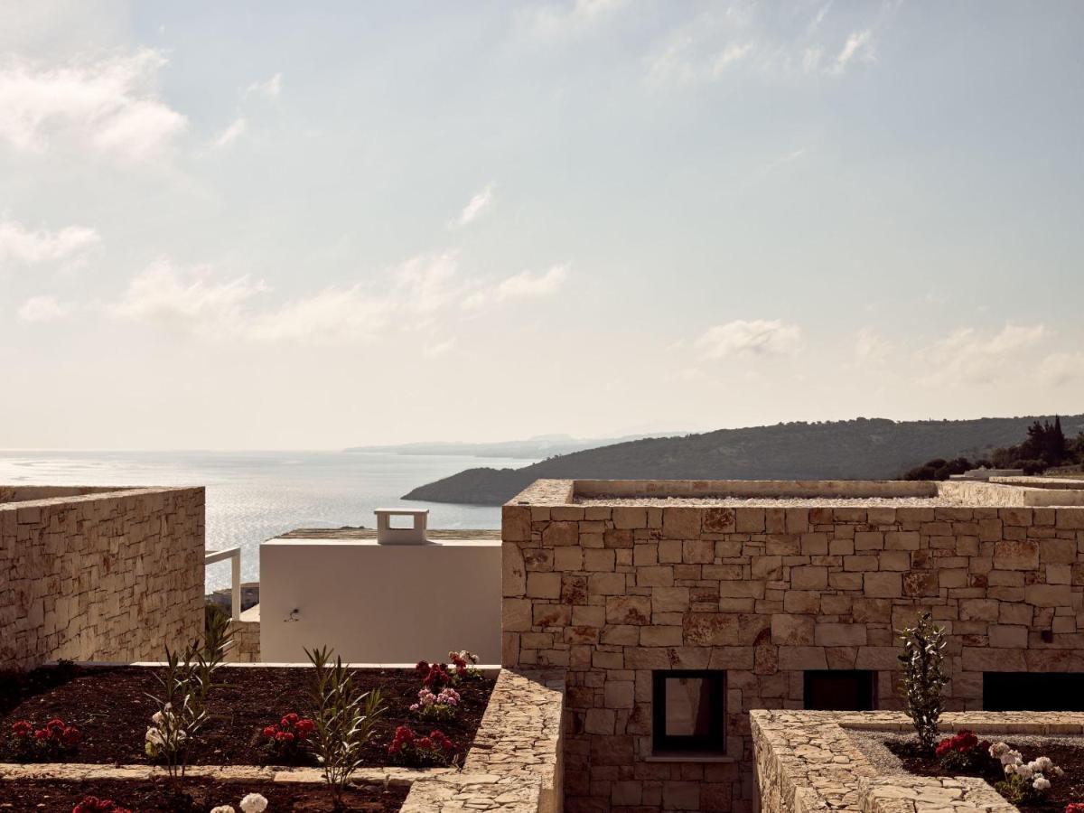 The Sall Suites Complex A - Iconic Sea Views, By Zantewize 아기오스니콜라우스 외부 사진